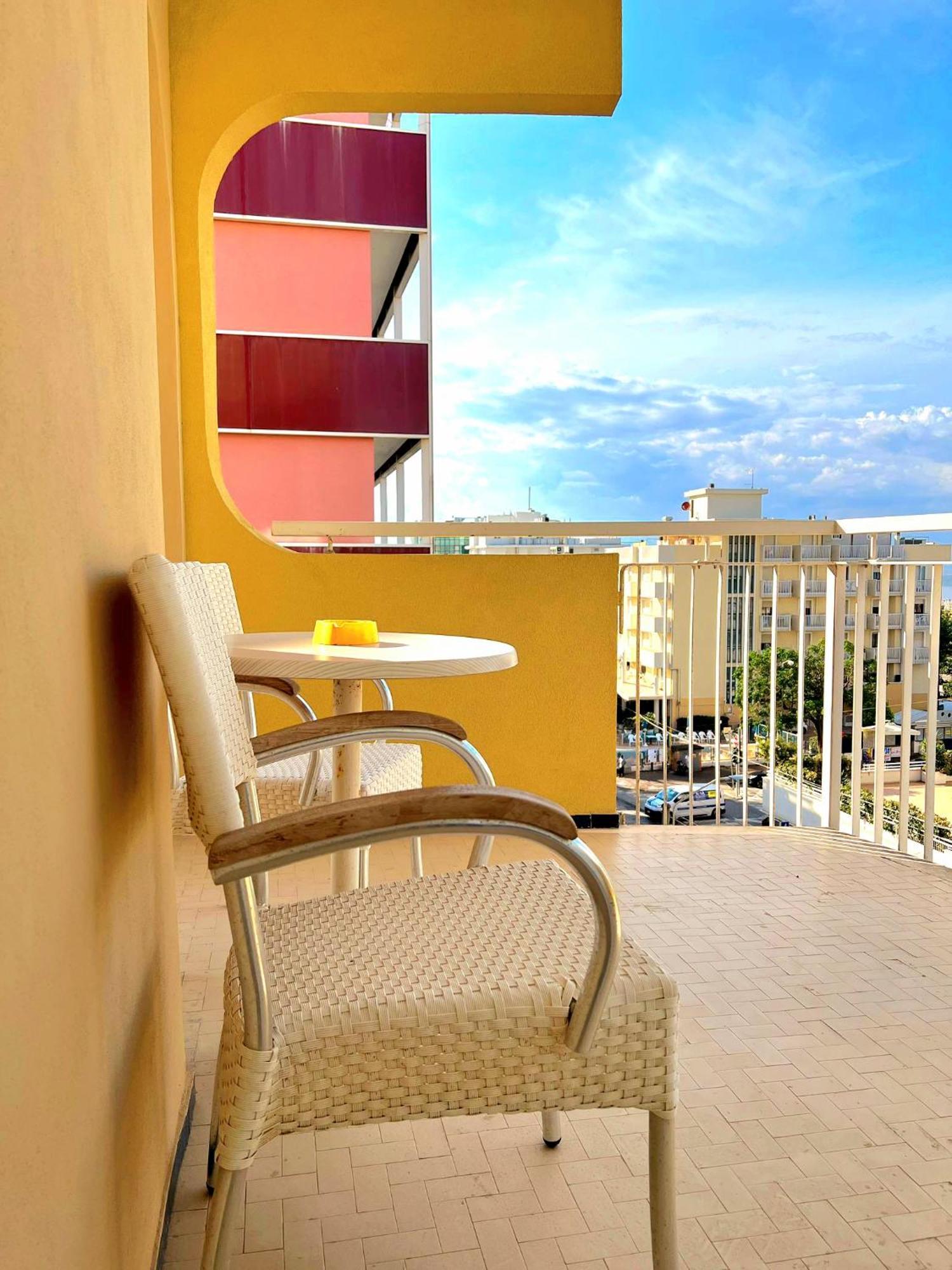 Hotel Soleblu Rimini Exterior foto